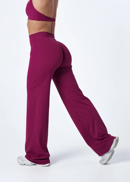 Form straight leg pants