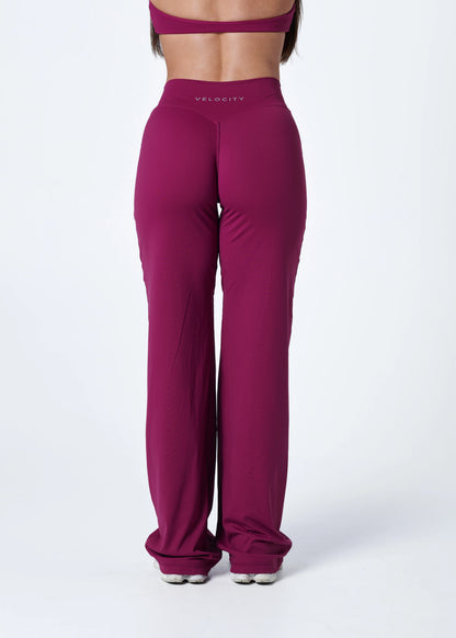 Form straight leg pants