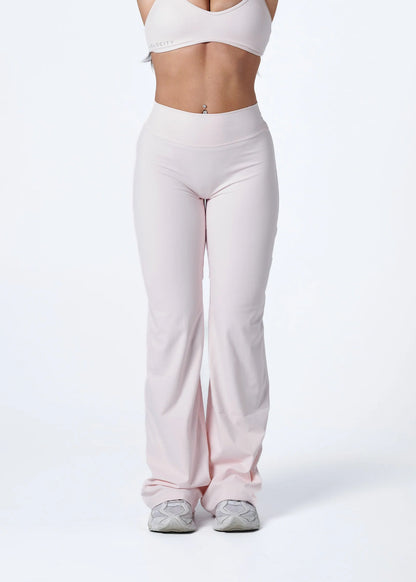 Form straight leg pants