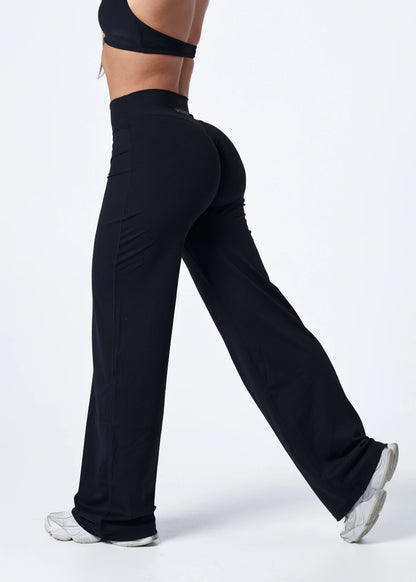 Form straight leg pants